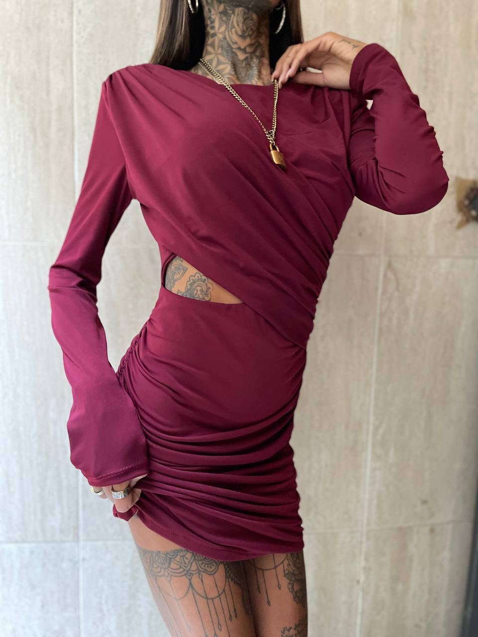 Abito Bordeaux con oblò - R.a. Boutique 