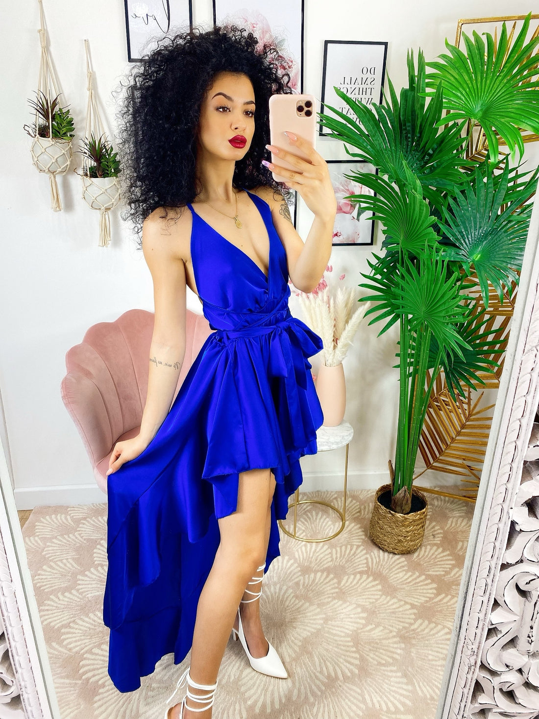 Abito in raso con gonna asimmetrica e incrocio blu - R.a. Boutique 