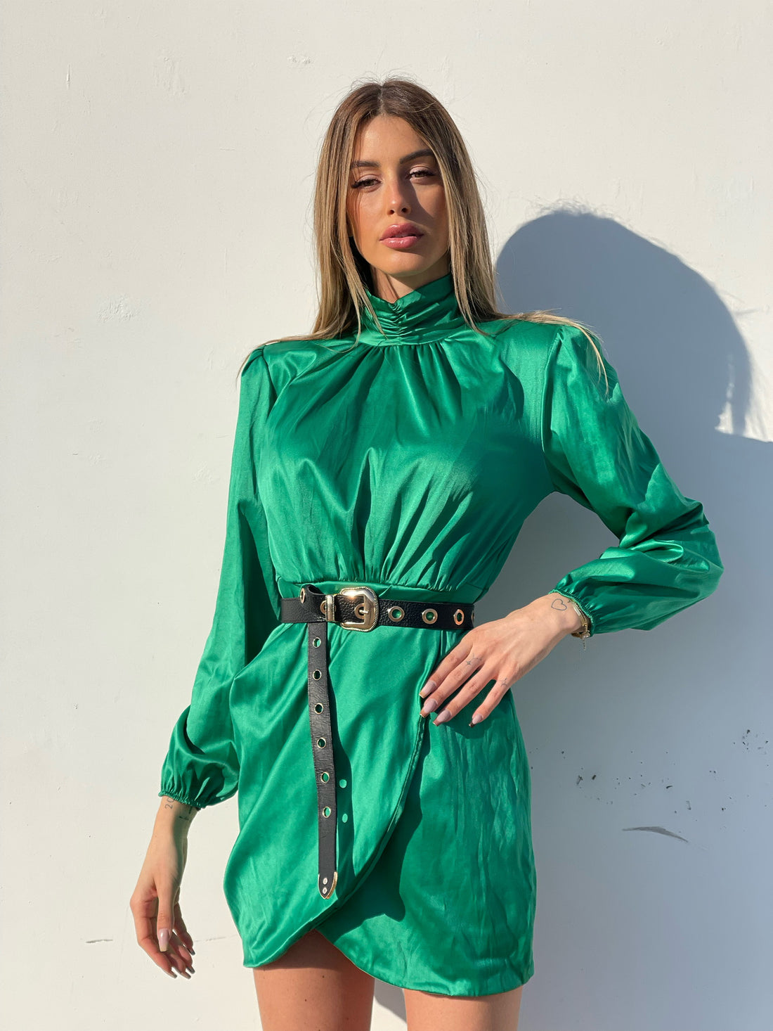 Abito in raso verde smeraldo - R.a. Boutique 