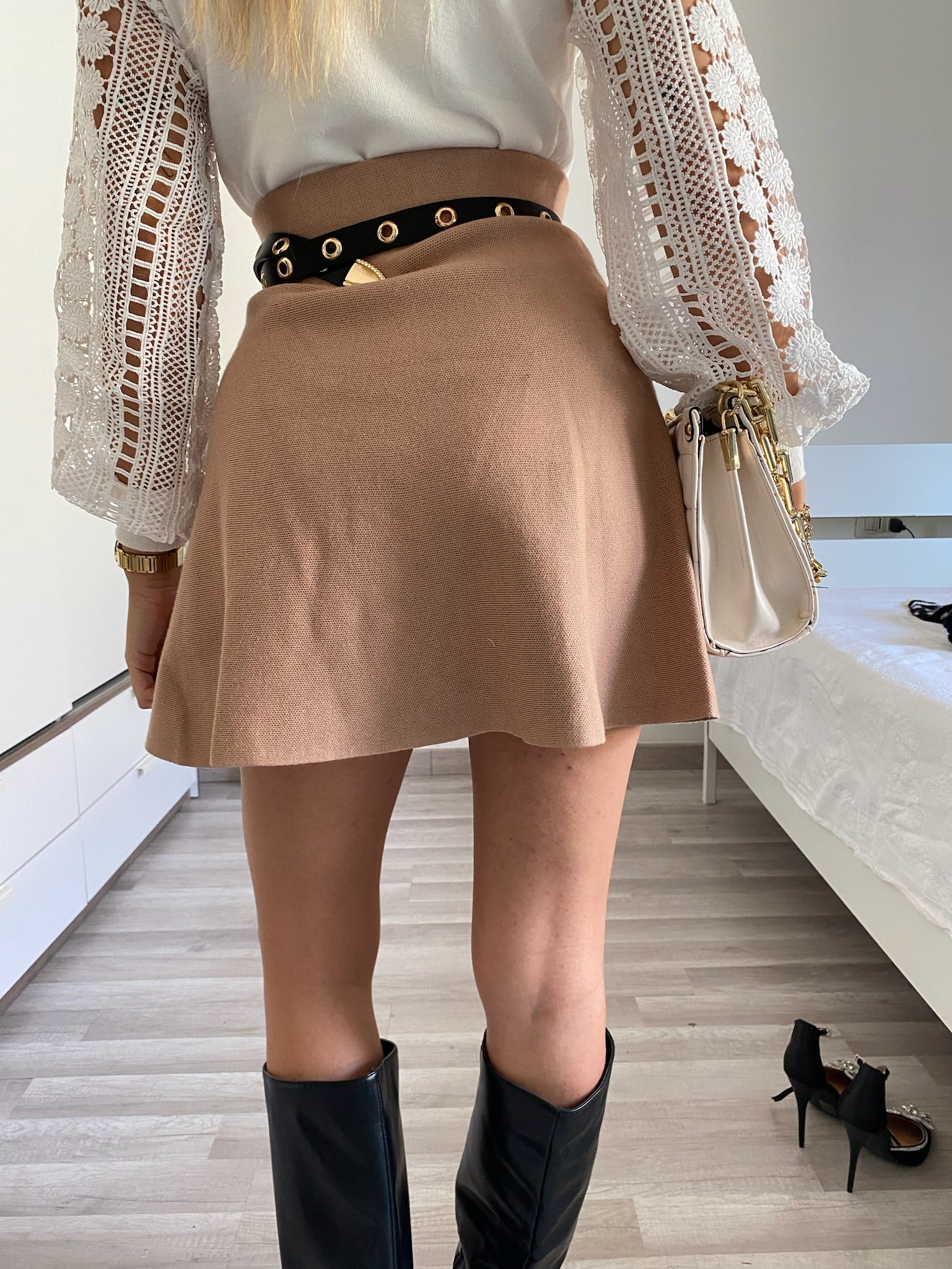 Gonna a pieghine in lana apricot - R.a. Boutique 