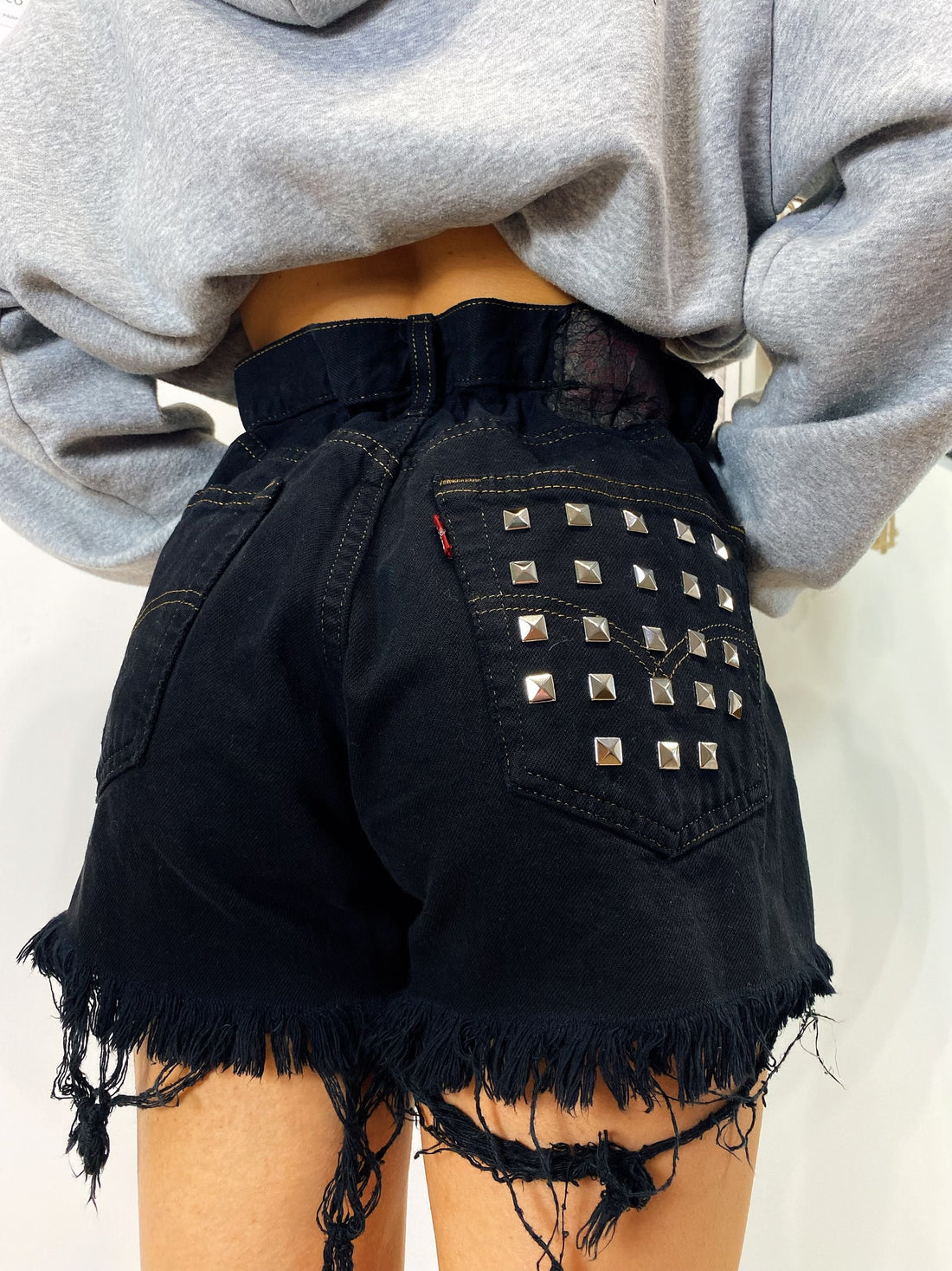 Short Levi’s Vintage con Borchie Nero - R.a. Boutique 