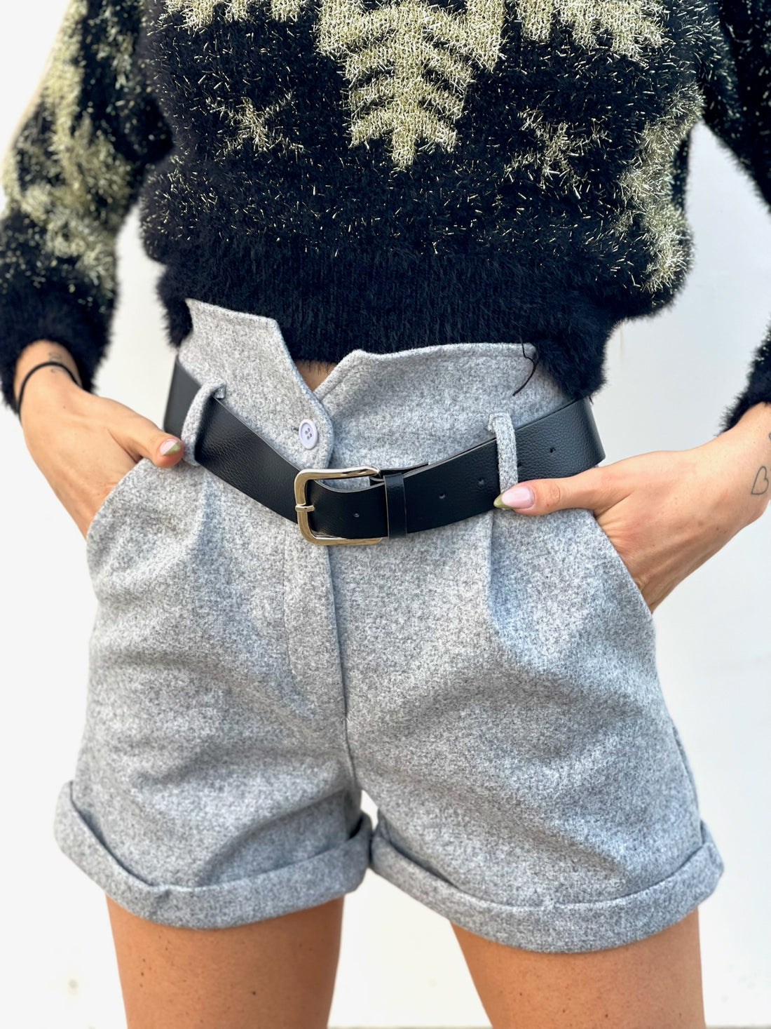 Short grigio in panno con cintura - R.a. Boutique 