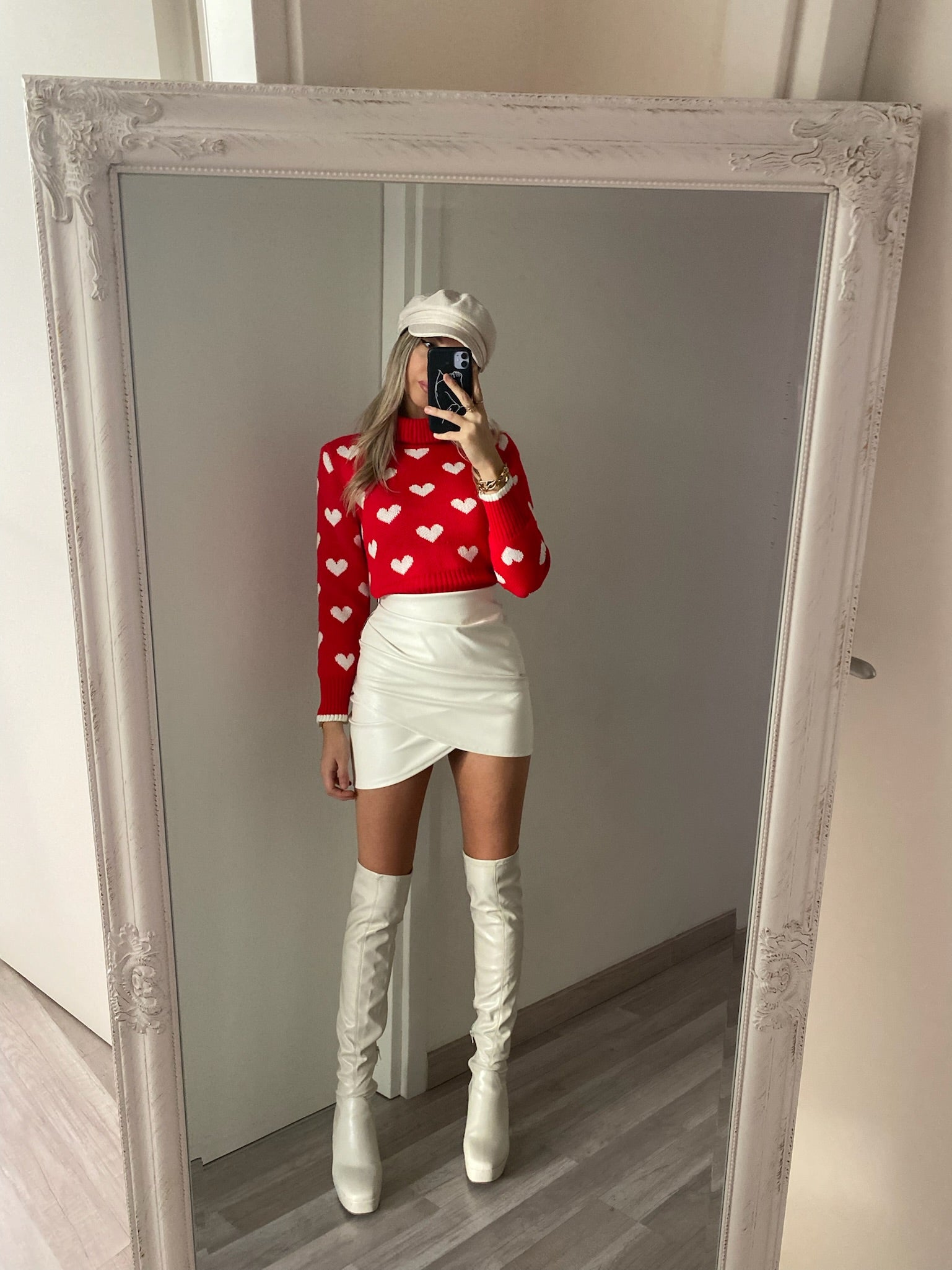 Maglione rosso con cuori - R.a. Boutique 