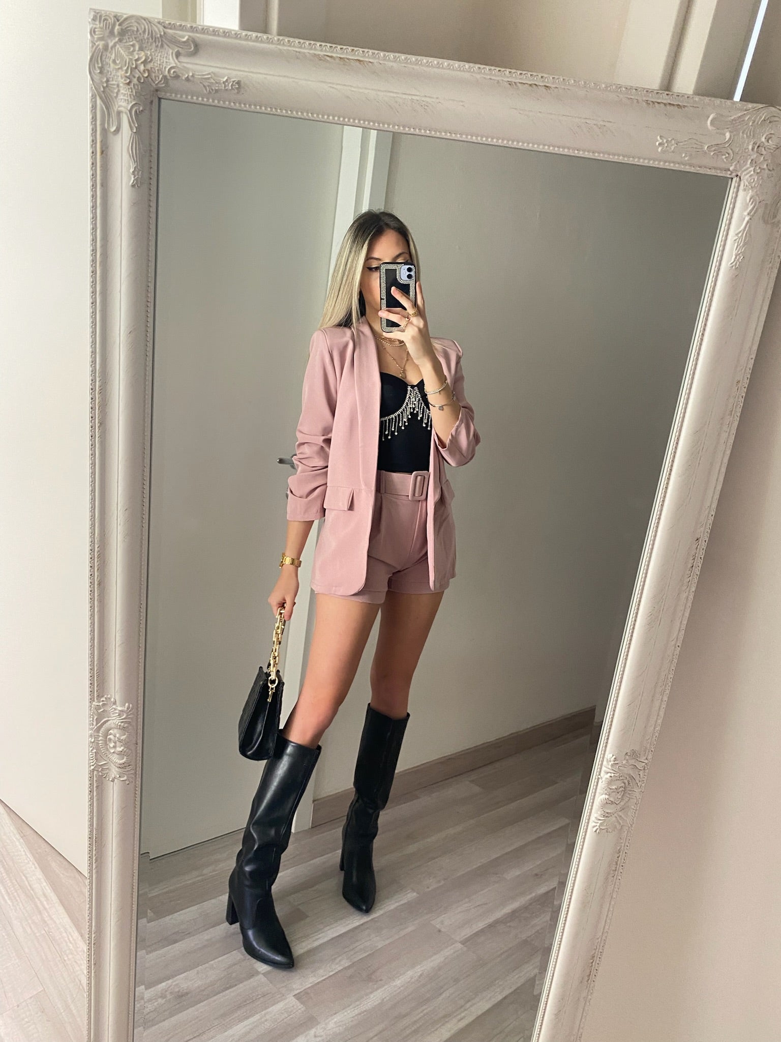 Completo giacca e Short cipria - R.a. Boutique 