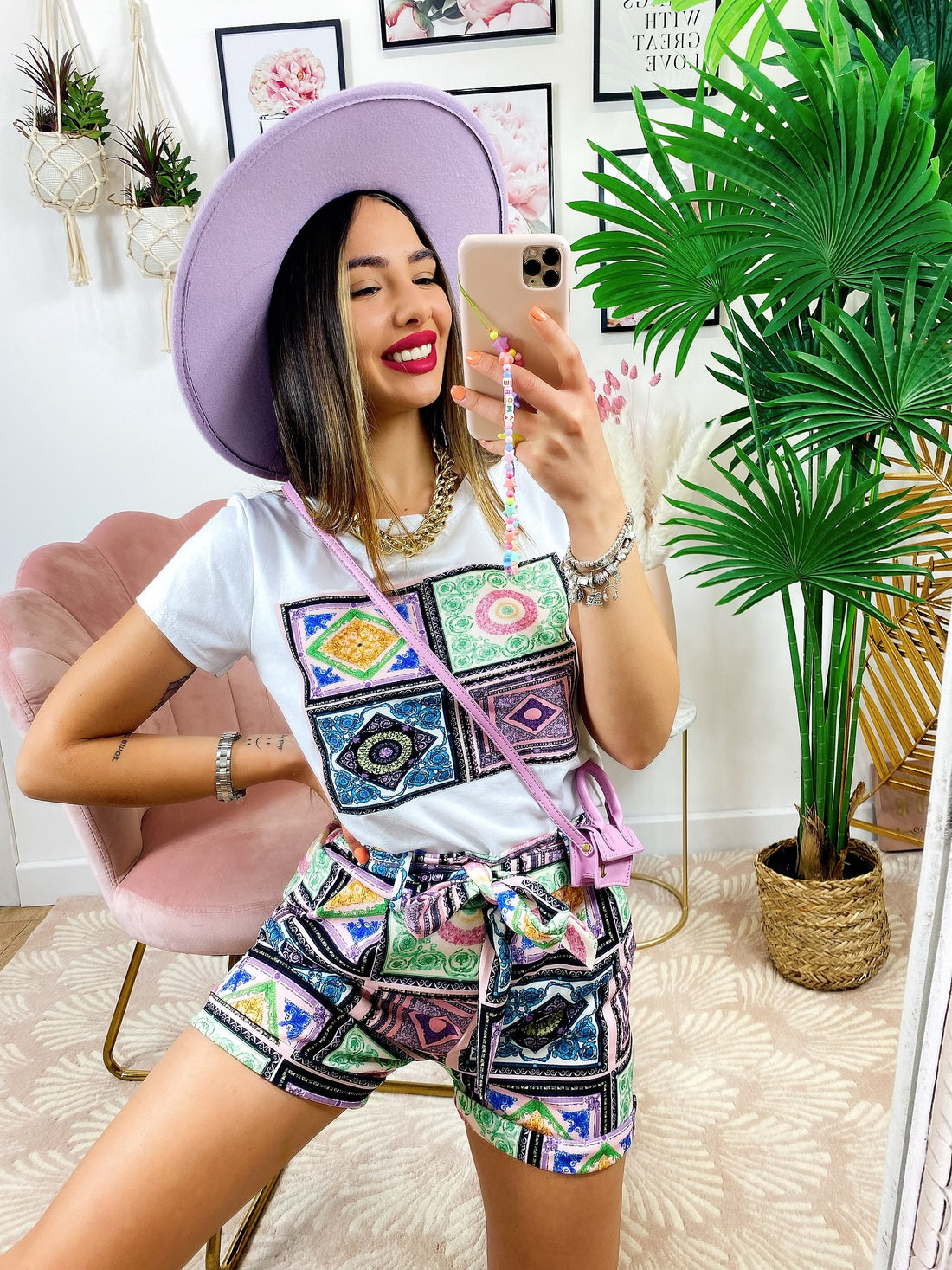 Completo etnico Short e t-shirt base Celeste e lilla - R.a. Boutique 