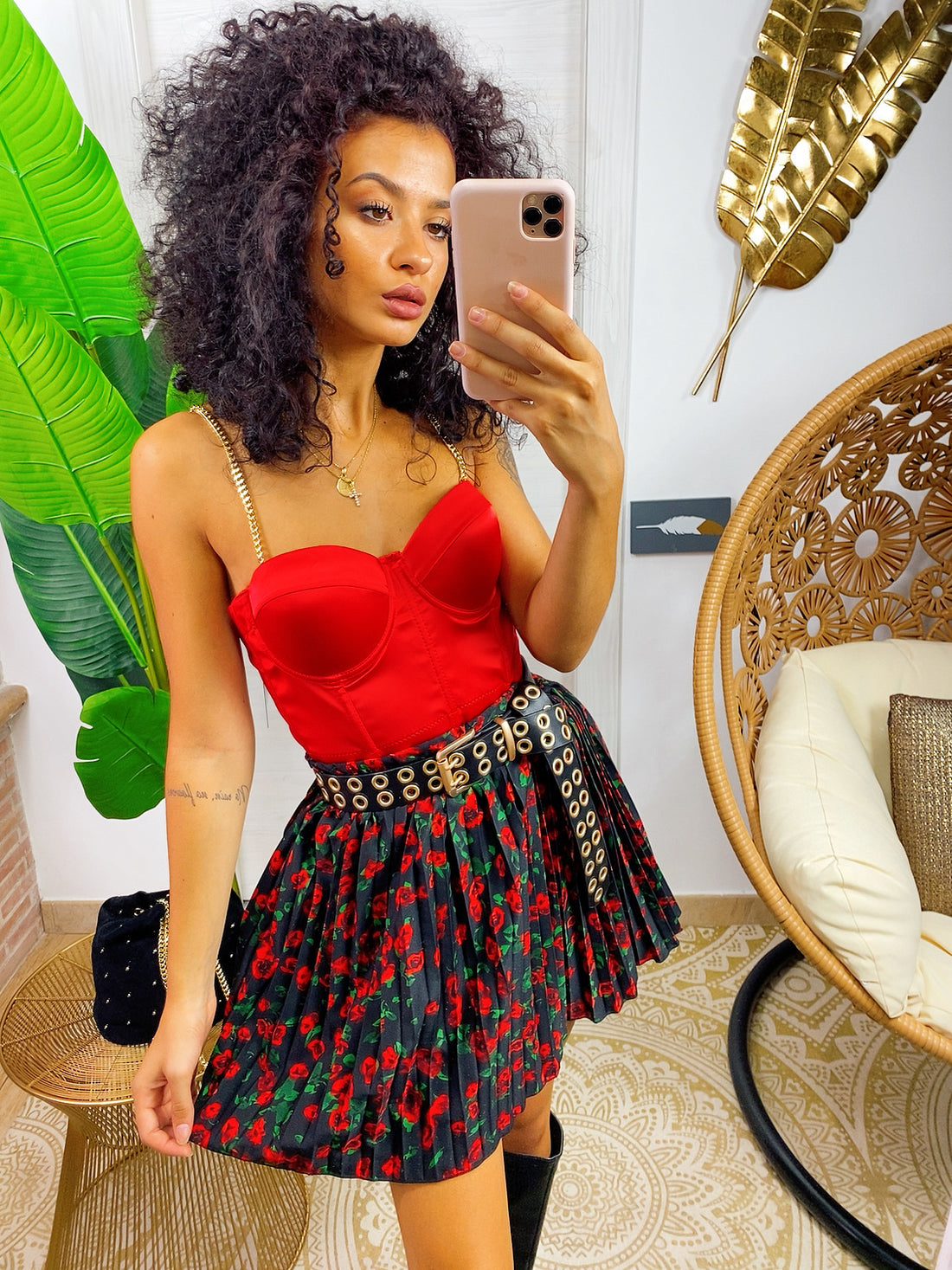 Gonna a pieghine fiori rossi - R.a. Boutique 