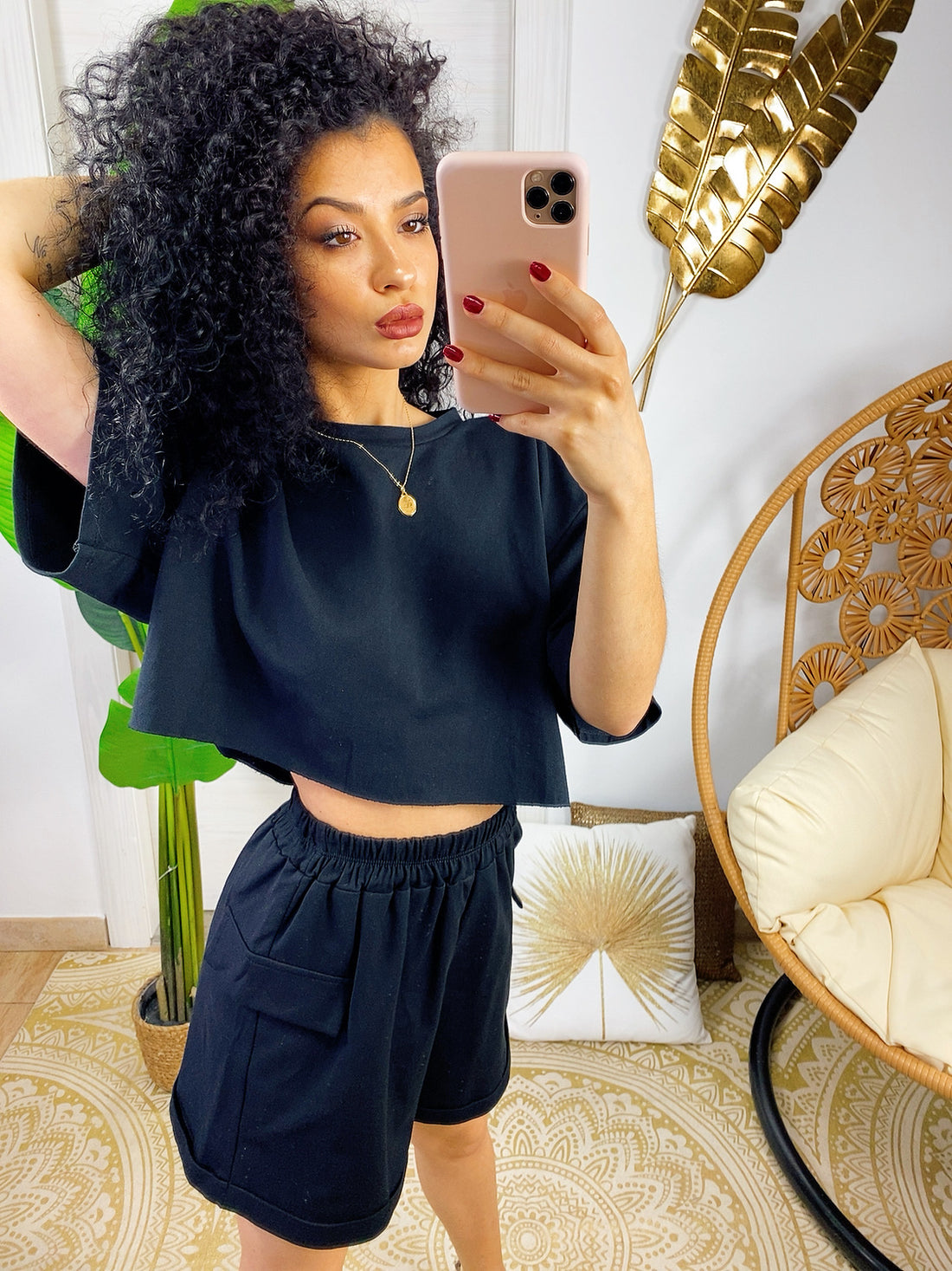 Completo sportivo maglia e pantaloncino nero - R.a. Boutique 