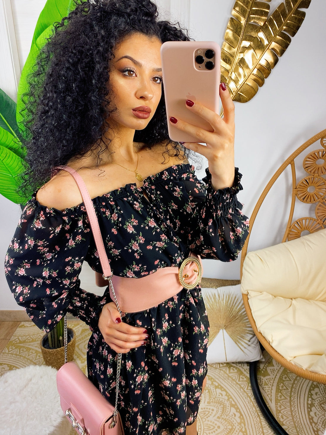 Abito a fiori con scollo a barchetta - R.a. Boutique 