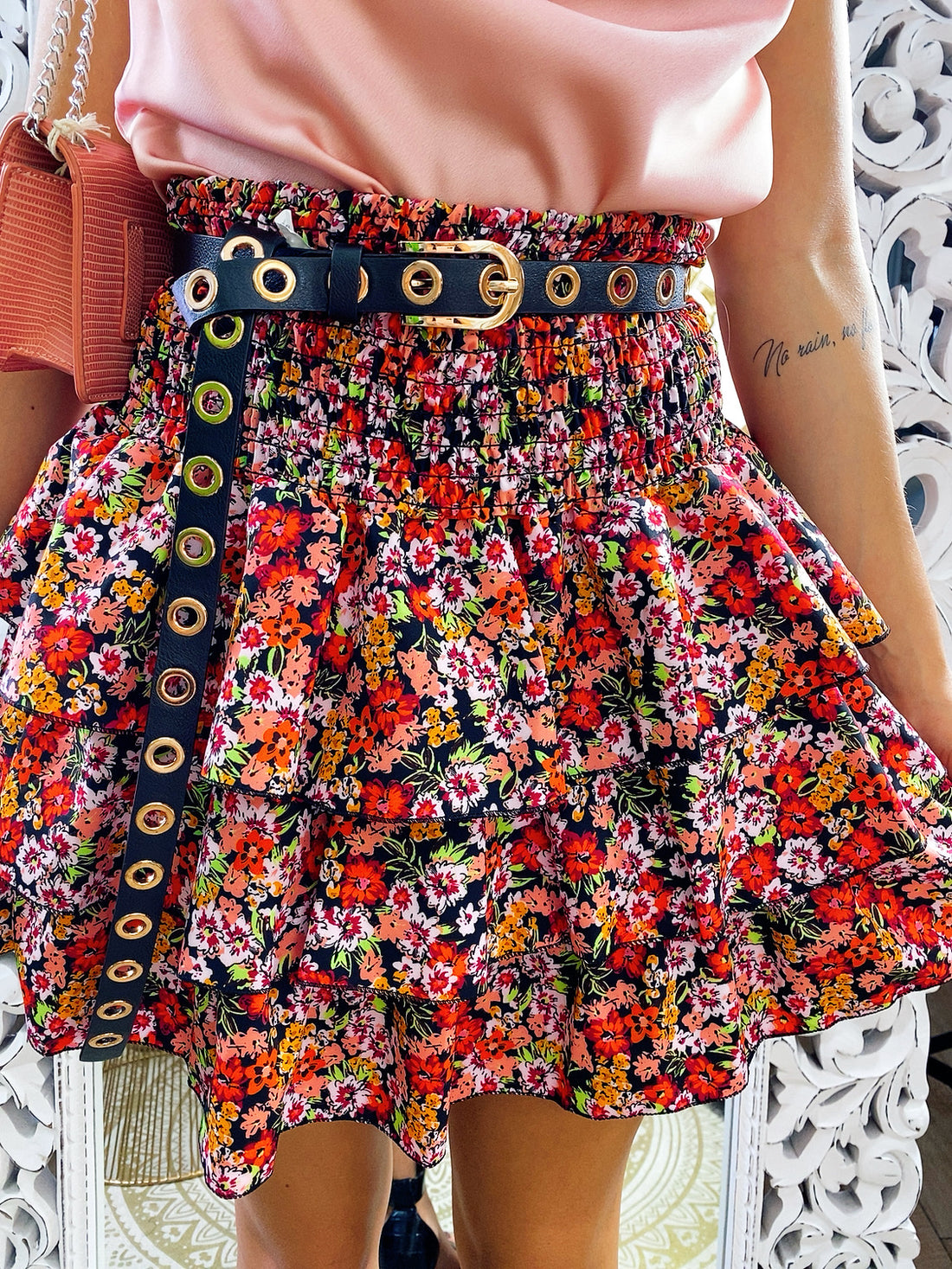 Gonna a balze con fiori rossi e arancio - R.a. Boutique 