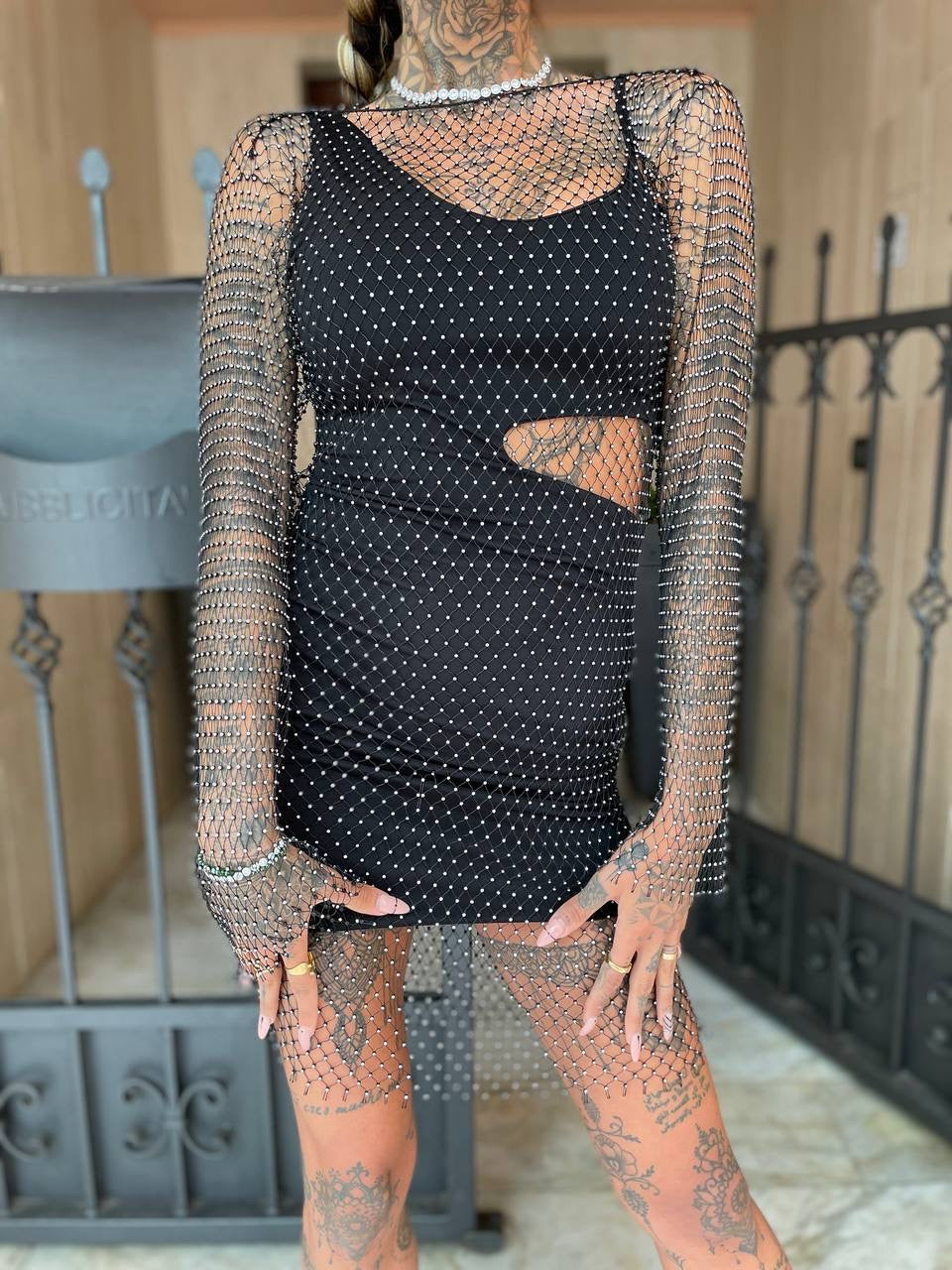 Abito nero con oblò - R.a. Boutique 