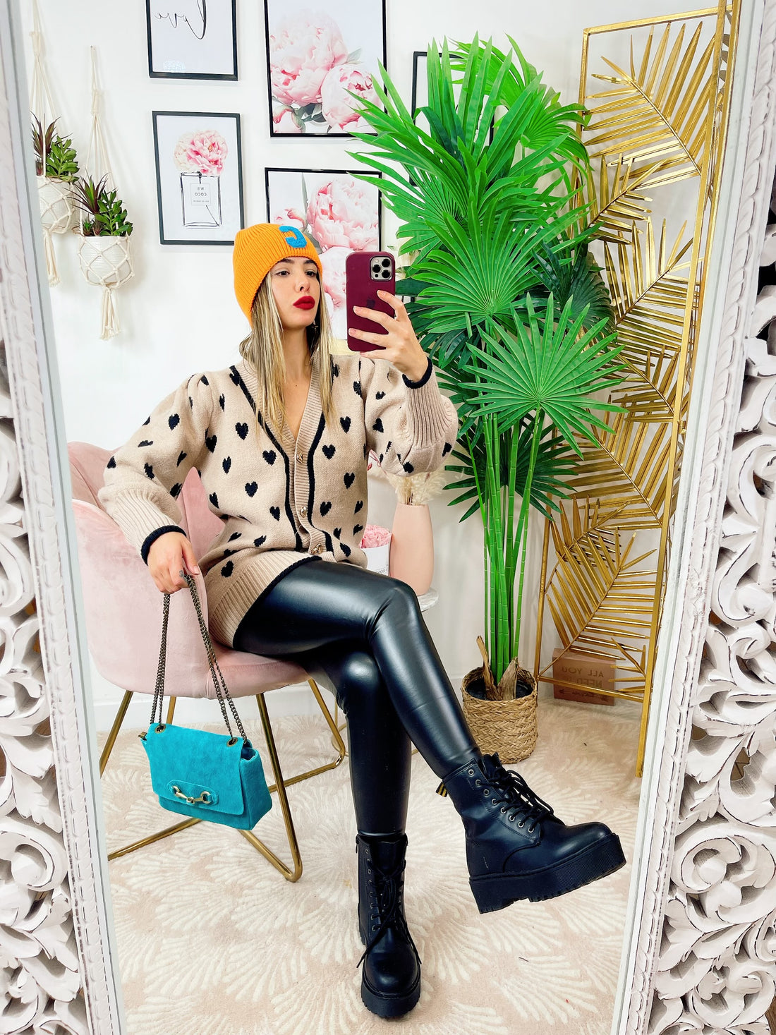 Maxi maglione camel a cuori - R.a. Boutique 