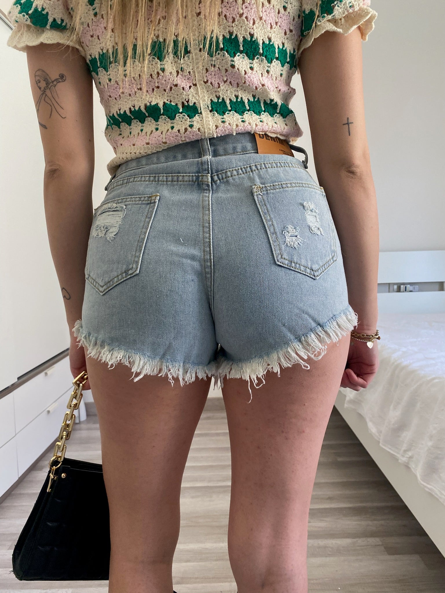 Short in jeans con strass - R.a. Boutique 