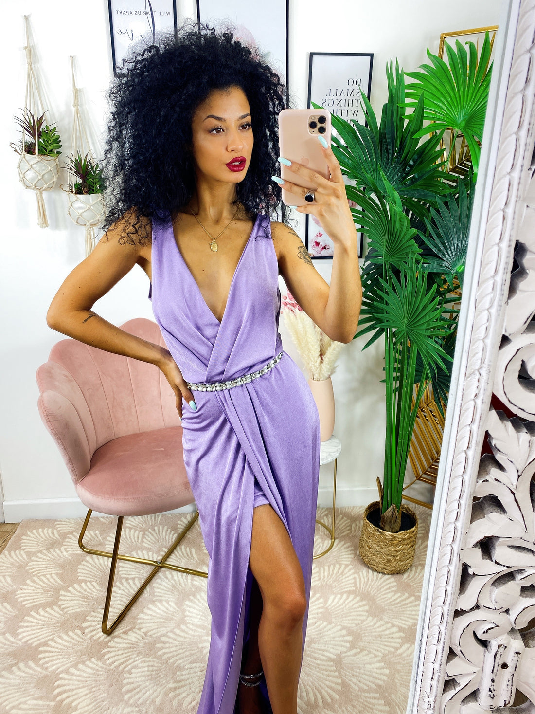 Abito aderente con scollo a V e spacco lilla - R.a. Boutique 