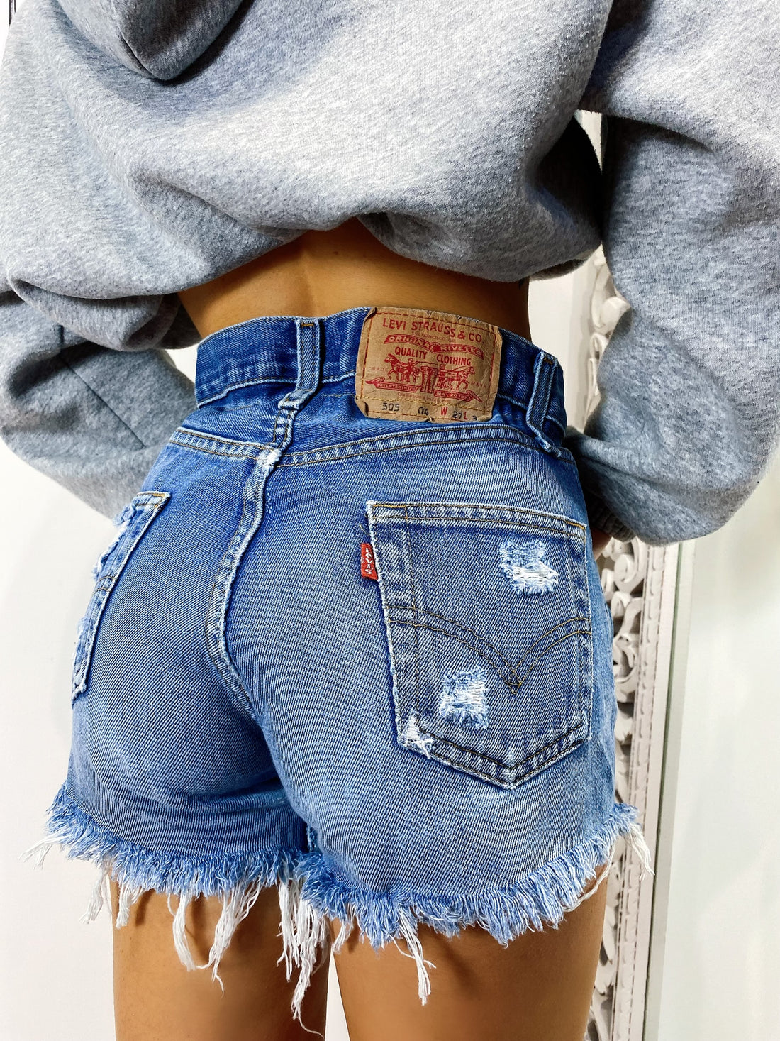 Short Levi’s Vintage bagno medio con strappi - R.a. Boutique 