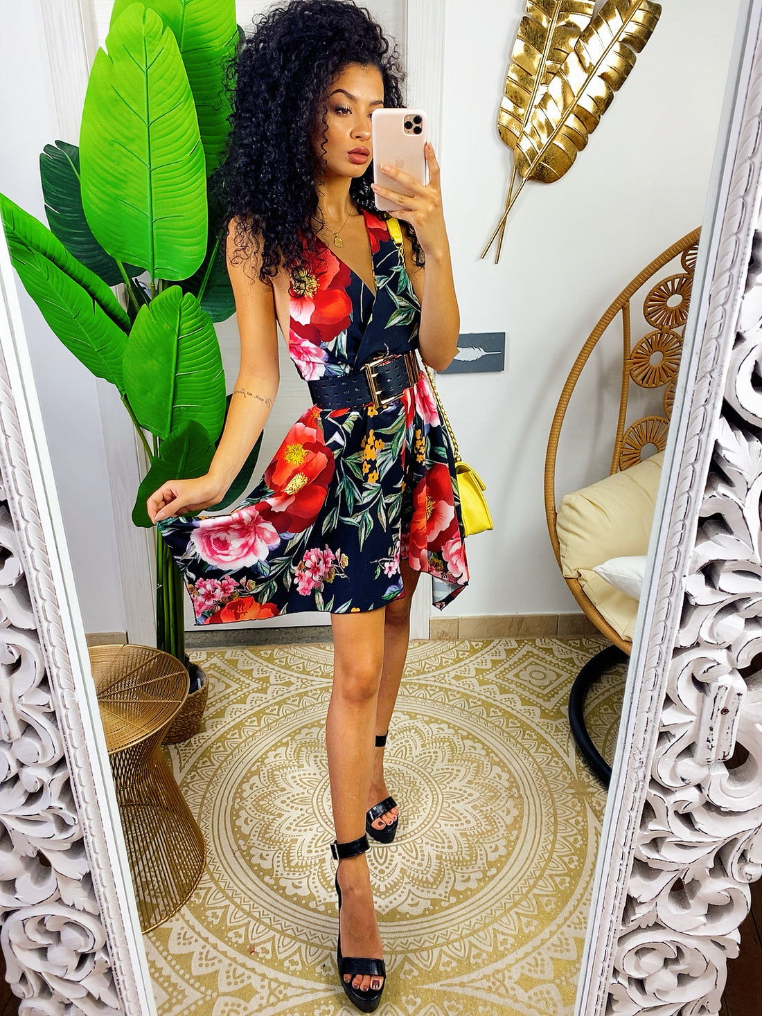 Tutina con incrocio a x sulla schiena fiori arancio - R.a. Boutique 