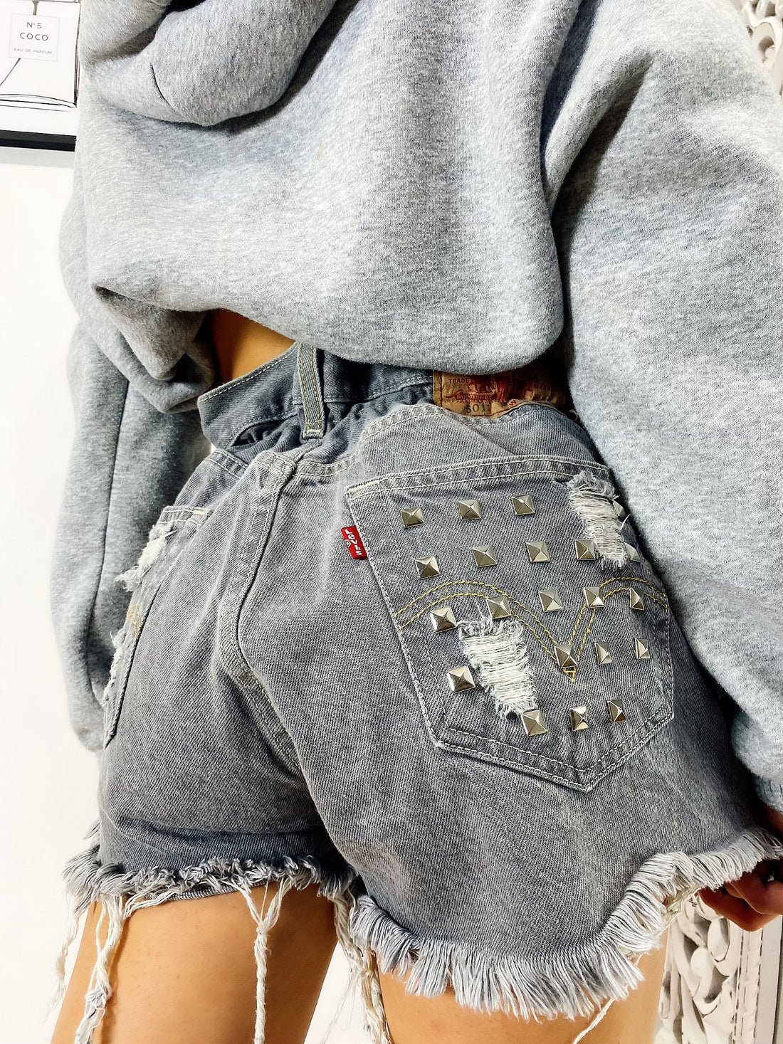 Levi’s Vintage grigio con borchie - R.a. Boutique 