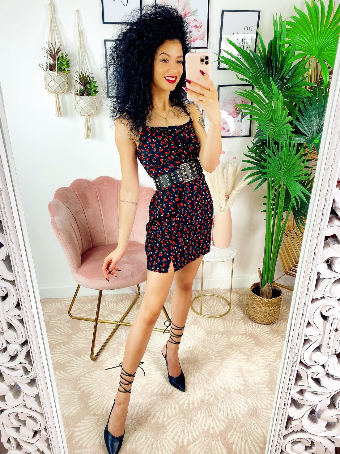 Abito con ciliegie Nero - R.a. Boutique 