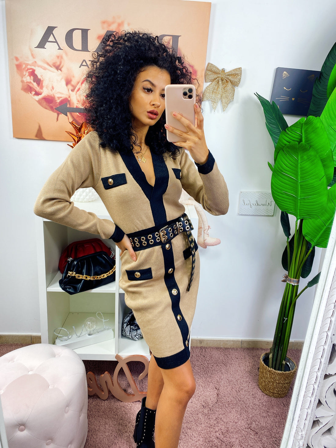 Abito in maglia aderente con bottoni Nero e camel - R.a. Boutique 