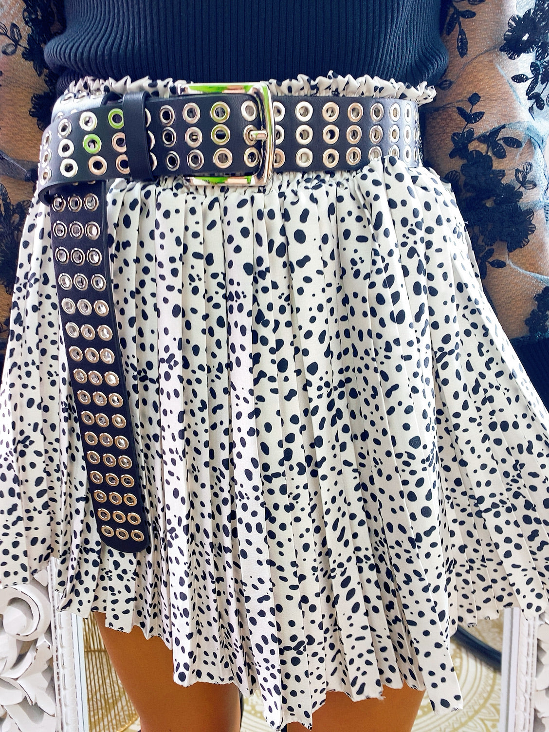 Gonna a pieghine bianca con pois - R.a. Boutique 