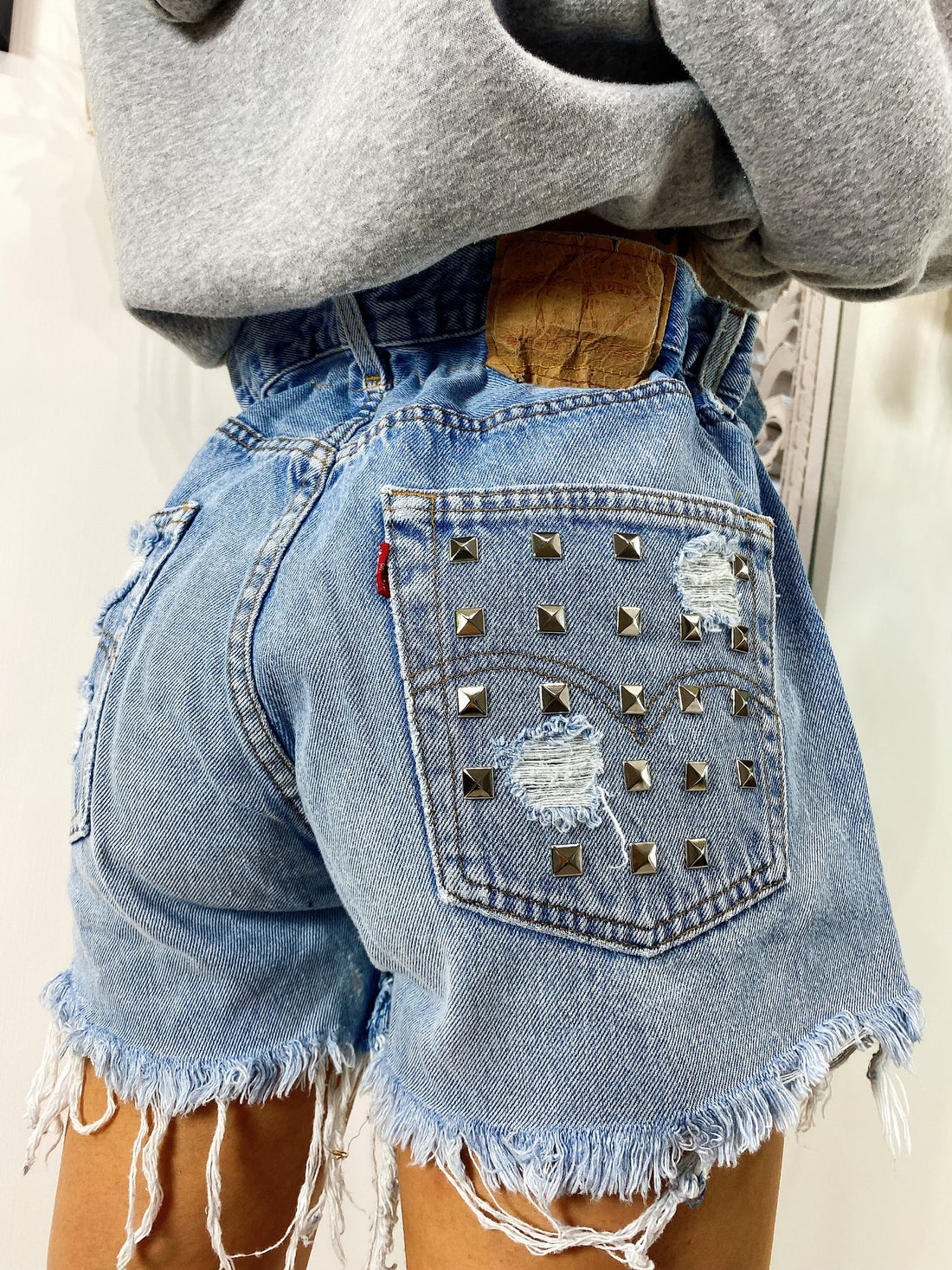 Short Levi’s Vintage bagno medio con borchie - R.a. Boutique 
