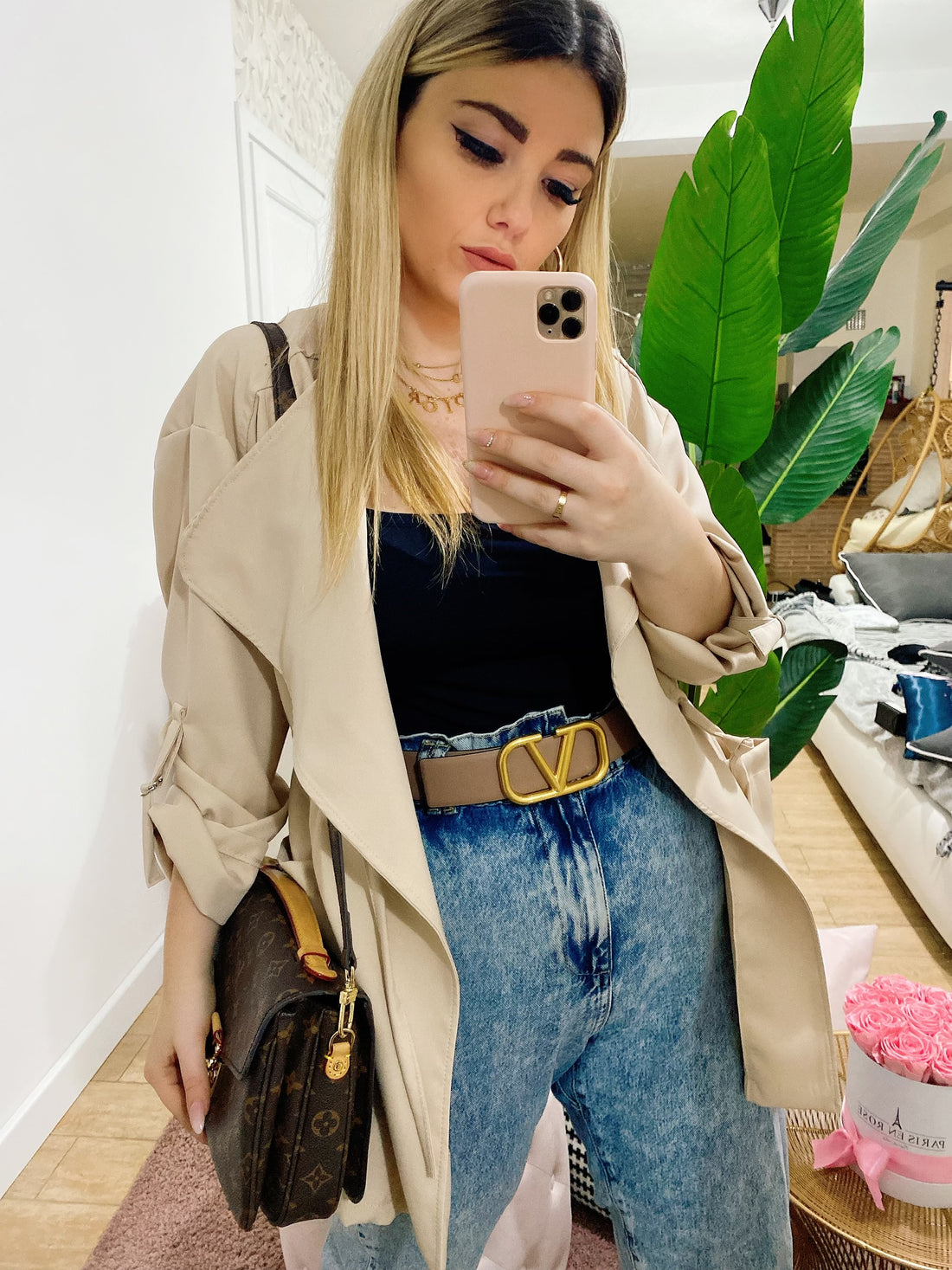 Giacca Beige con elastico - R.a. Boutique 