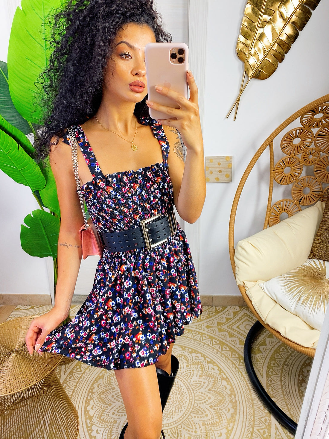 Abito a fiori con fiocchetti - R.a. Boutique 