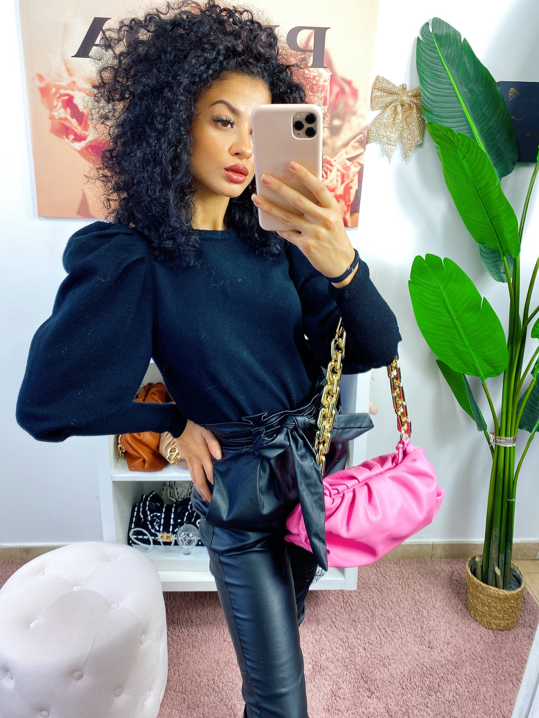 Maglioncino nero manica bombata - R.a. Boutique 