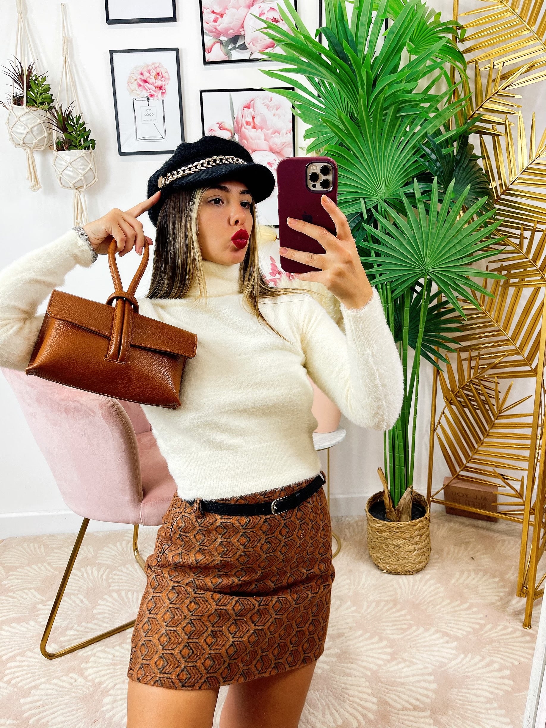 Maglioncino morbidissimo a collo alto beige - R.a. Boutique 