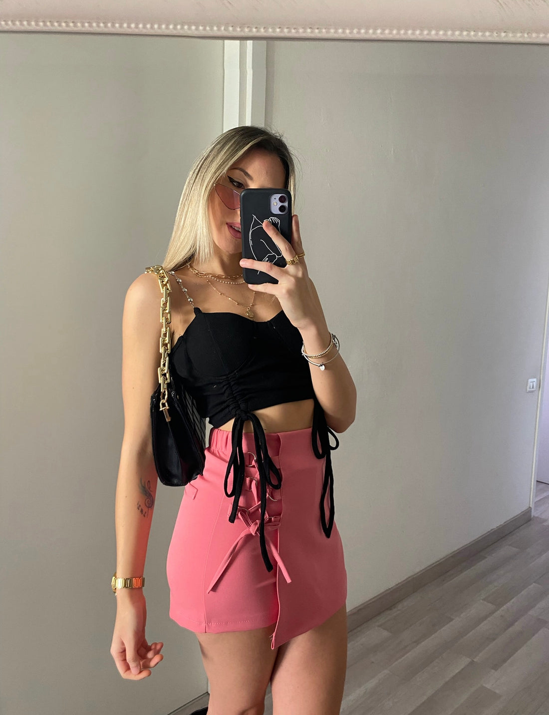 Top nero con spalline in strass - R.a. Boutique 