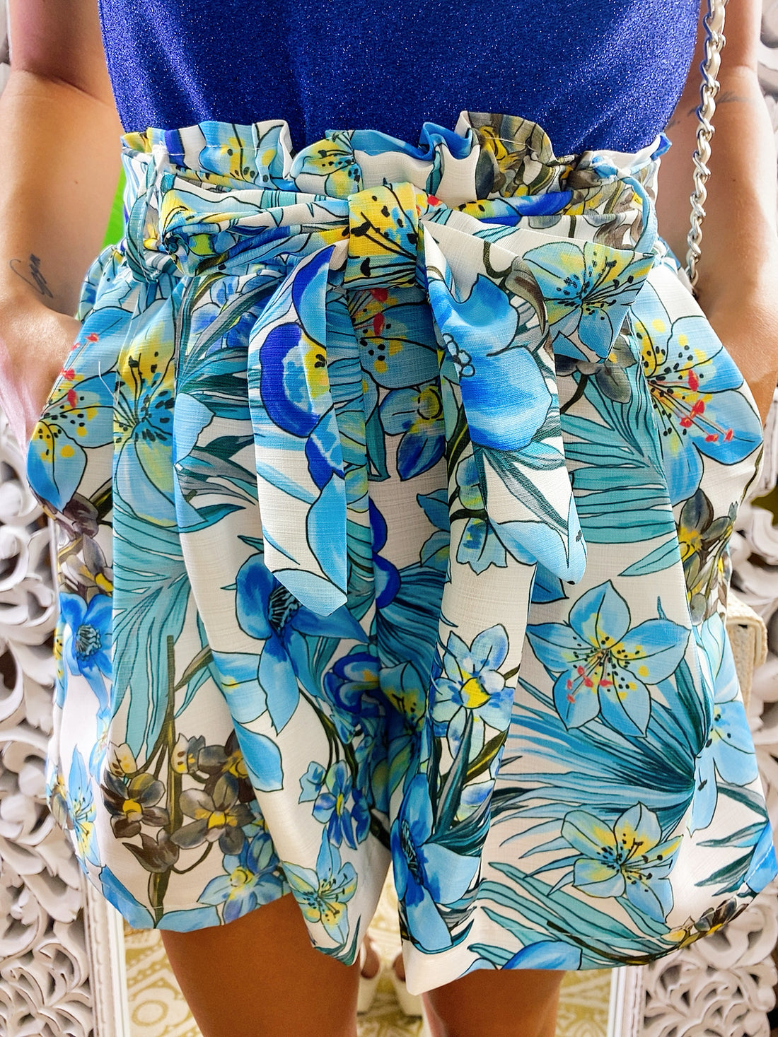 Short a fiori azzurri con fiocco - R.a. Boutique 