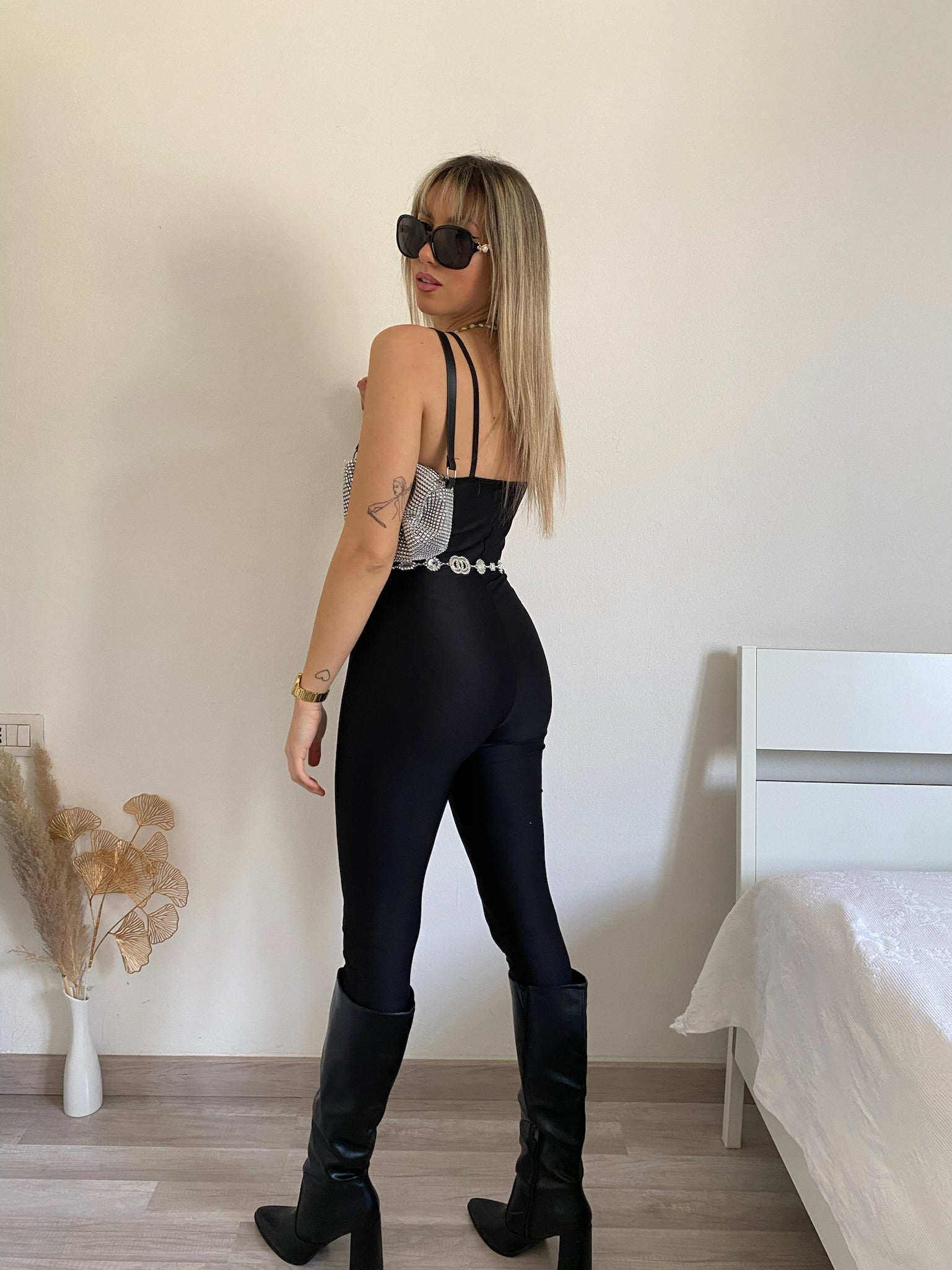 Tuta easy a bretellina - R.a. Boutique 