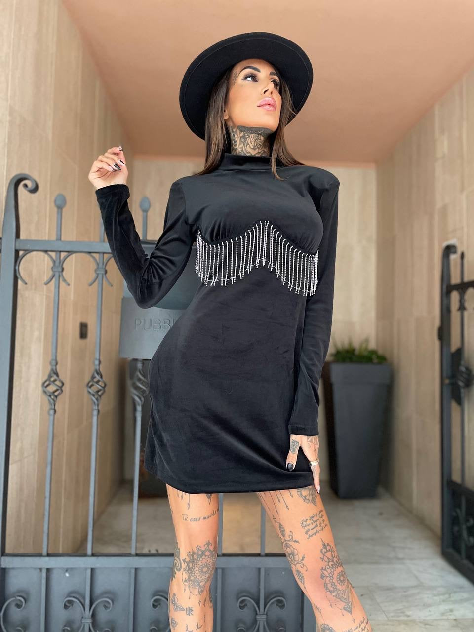 Abito in velluto con ciondoli - R.a. Boutique 