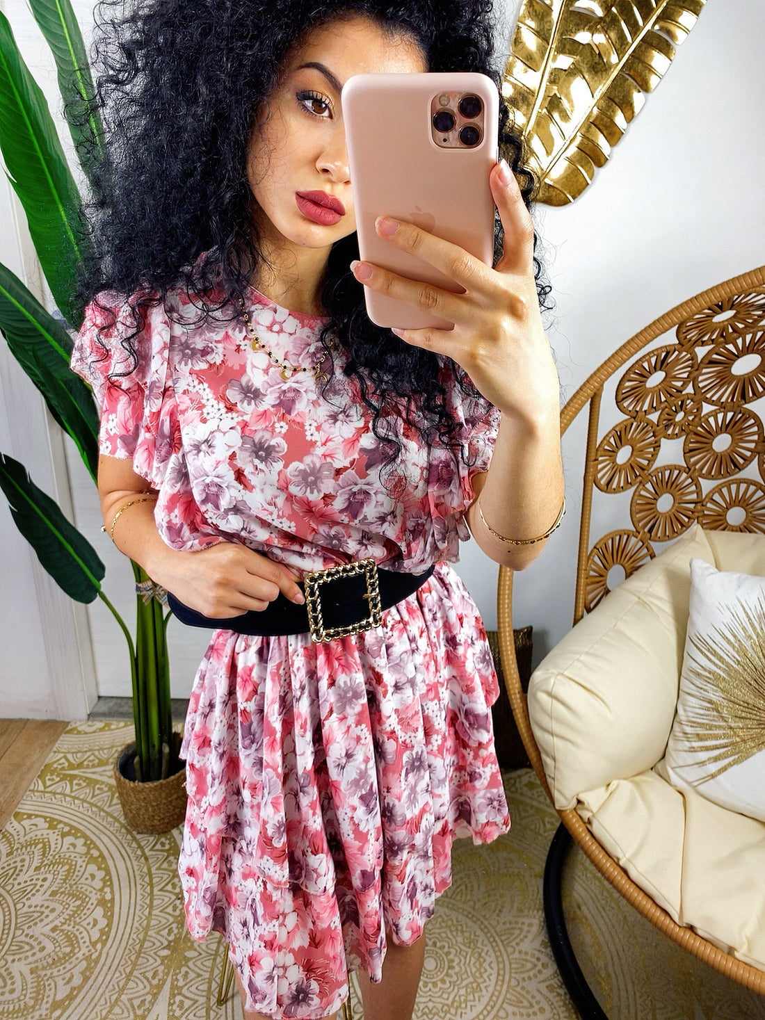 Cintura nera con catena oro - R.a. Boutique 