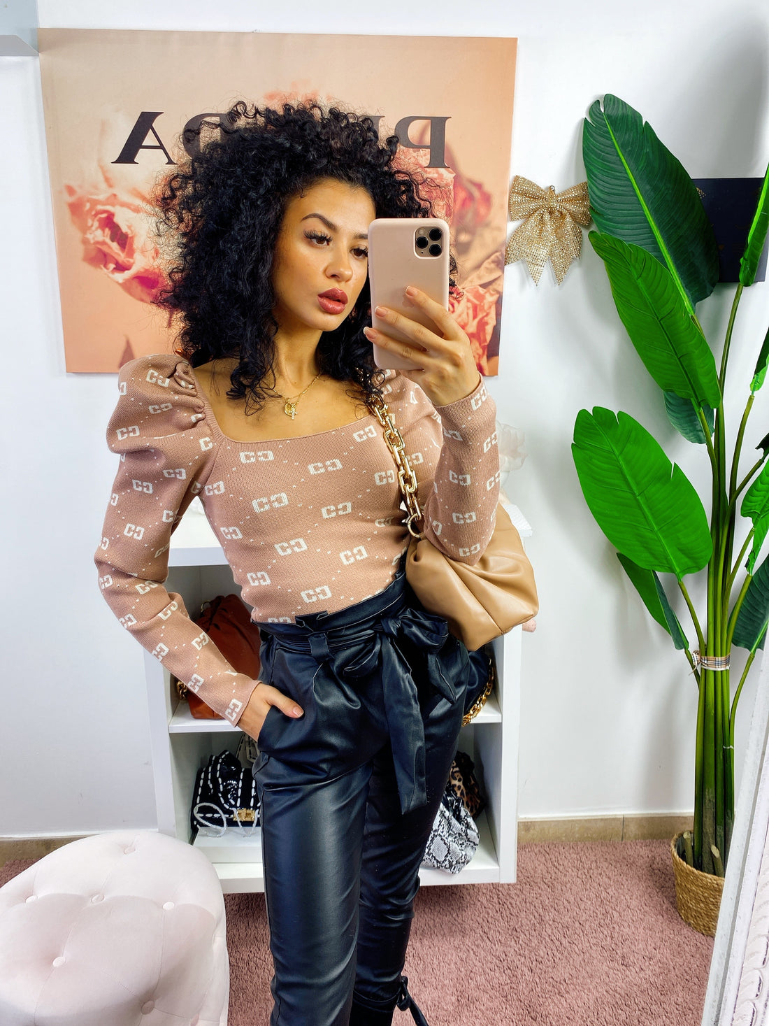 Top con manica bombata e dettagli gold - R.a. Boutique 