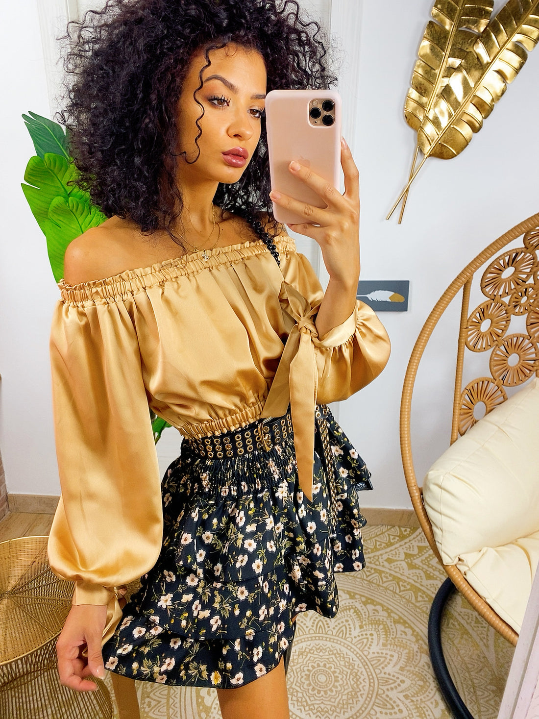 Gonna a fiorellini bianchi e oro - R.a. Boutique 