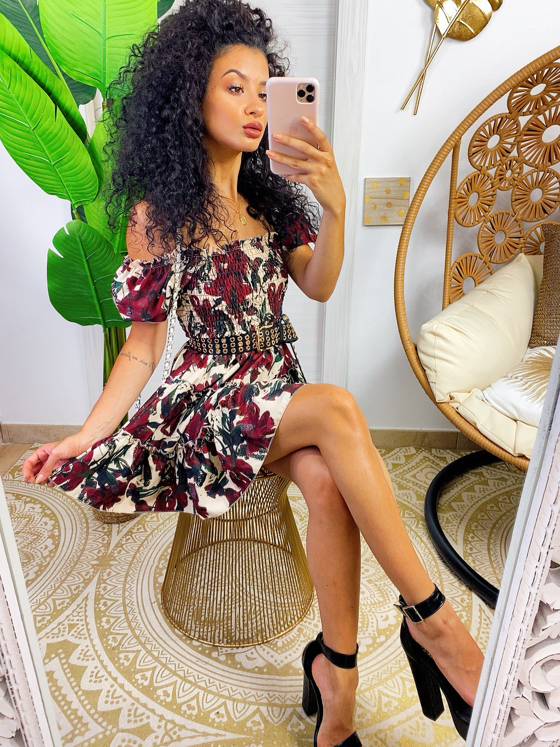 Abito a fiori bordeaux con scollo a barchetta - R.a. Boutique 