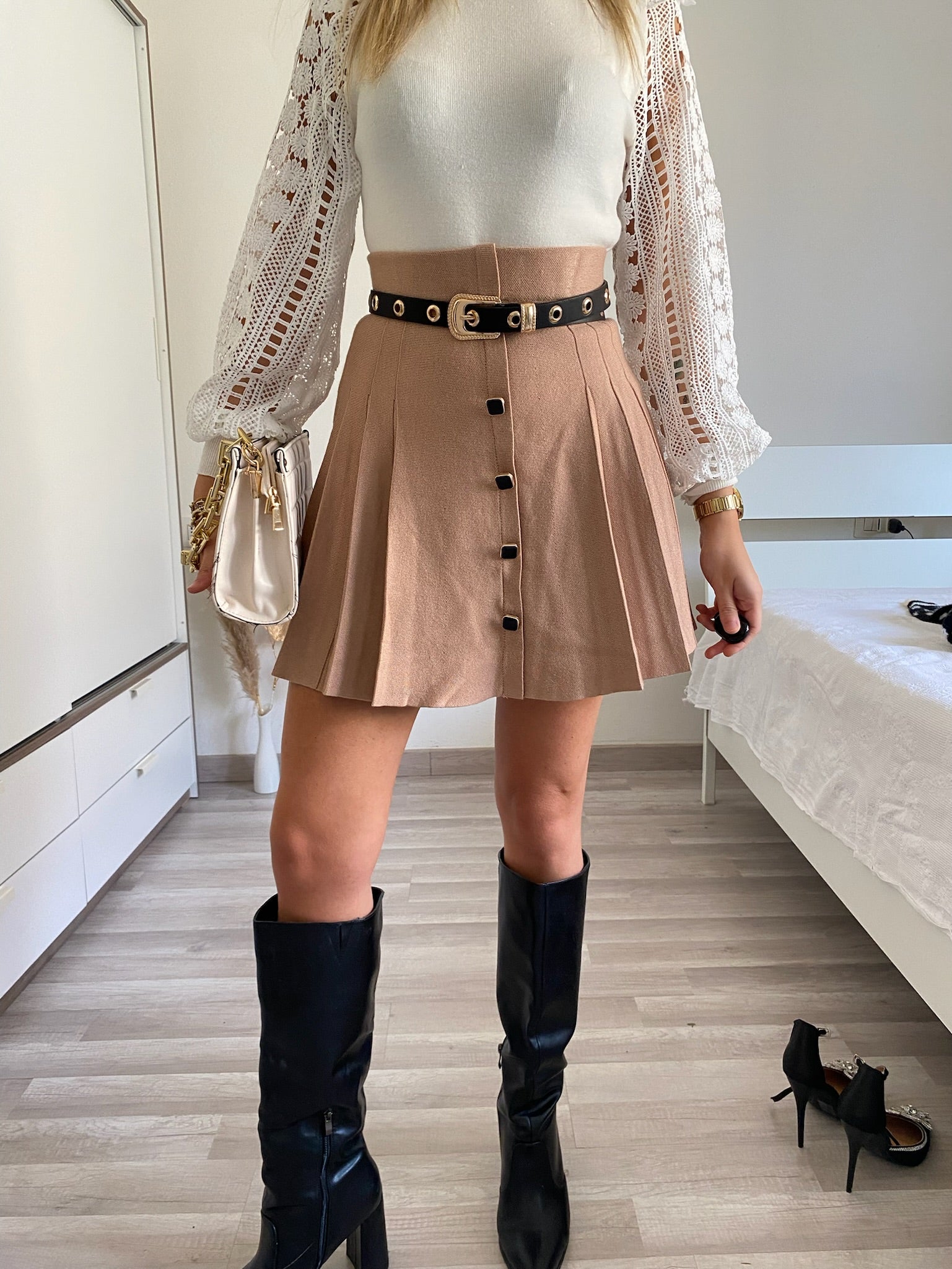 Gonna a pieghine in lana apricot - R.a. Boutique 