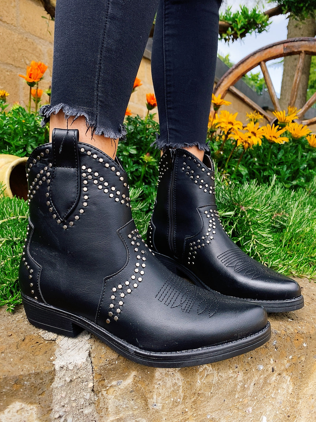 Texano con borchie - R.a. Boutique 