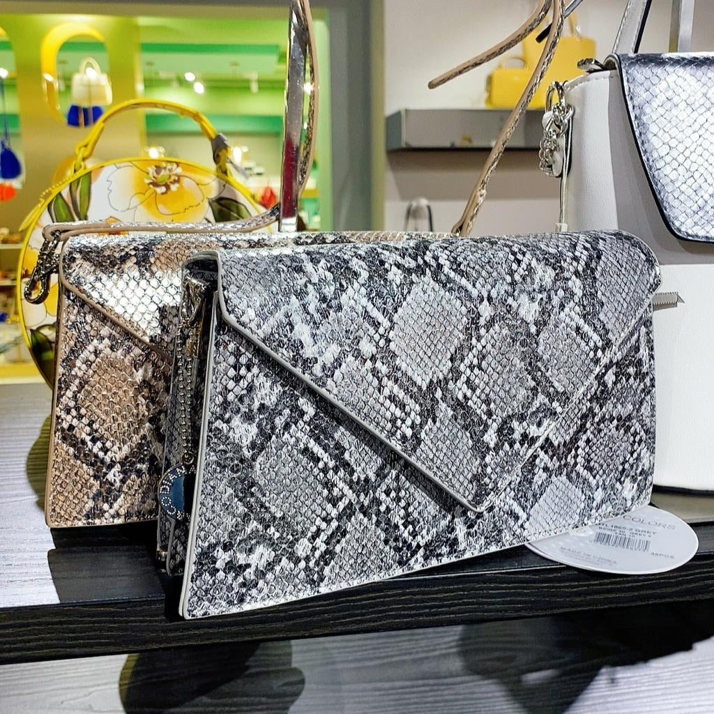 Bag rettangolare pitonata a triangolo - R.a. Boutique 