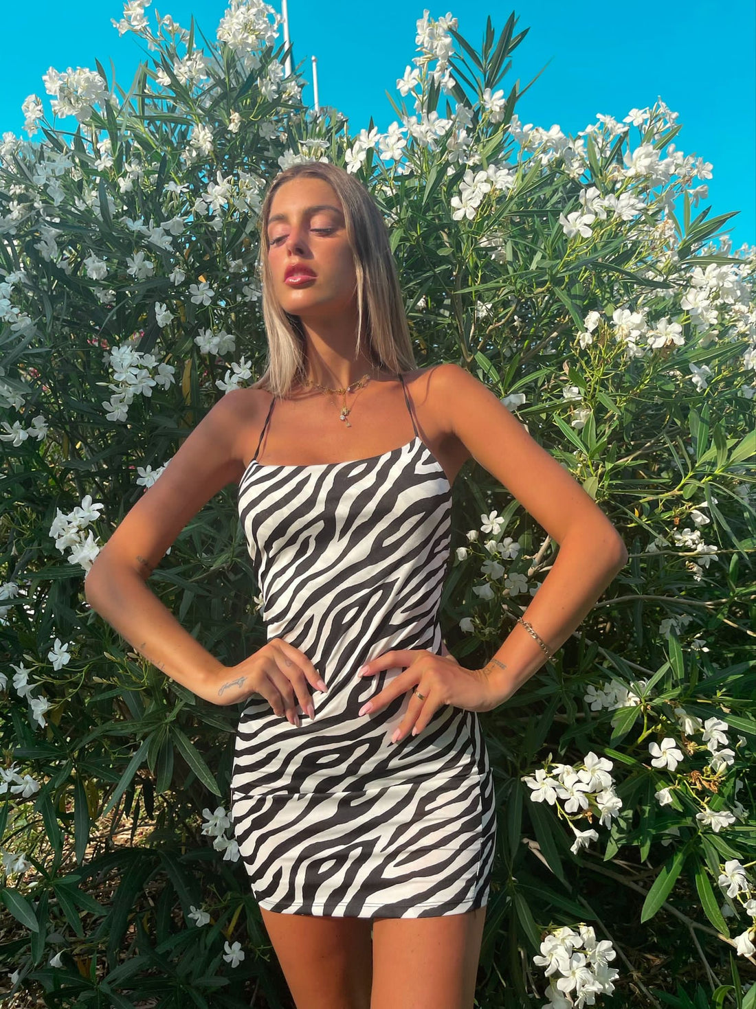 Abito aderente zebrato schiena incrociata - R.a. Boutique 