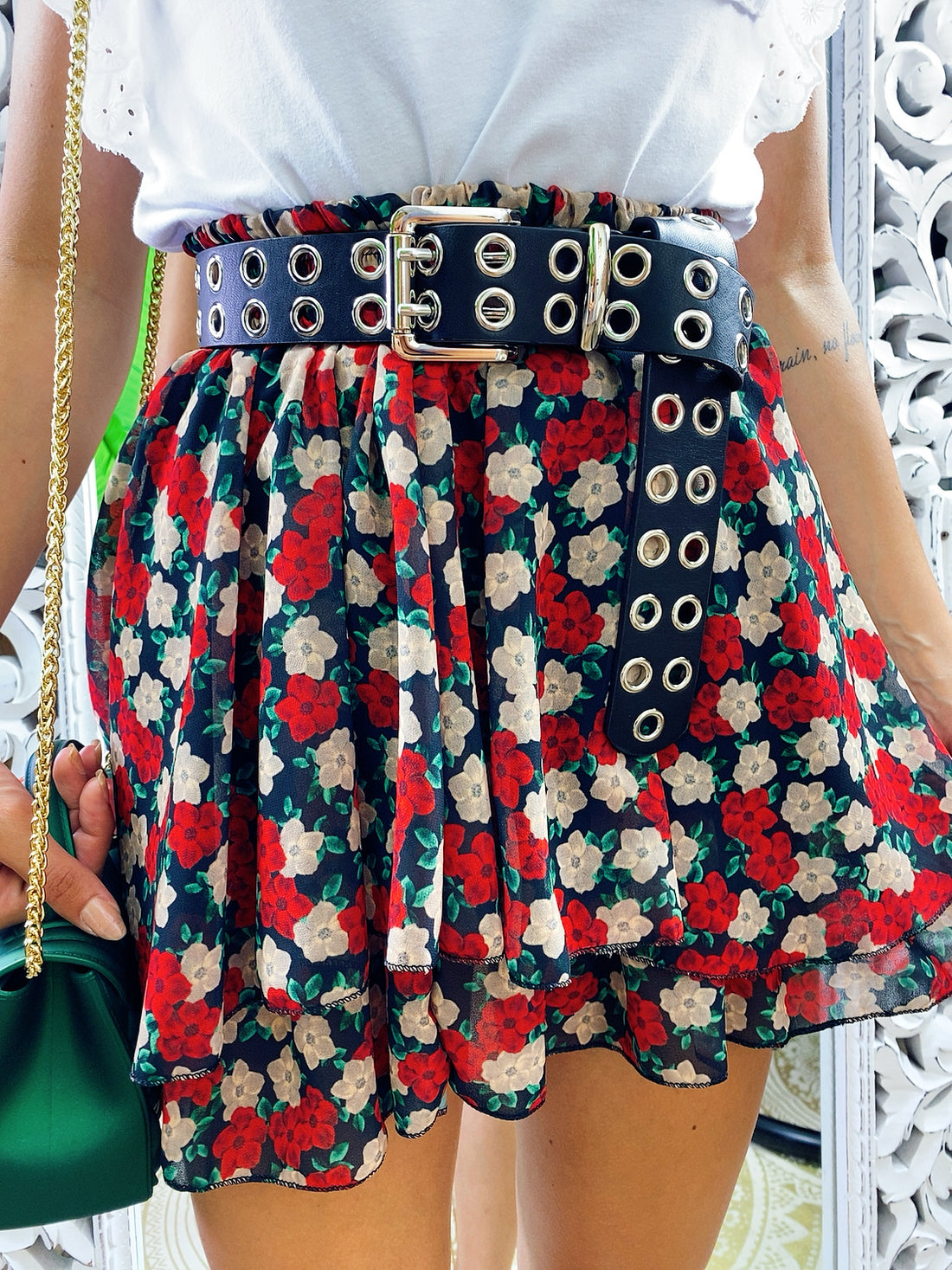 Gonna a balze con fiorellini rossi e verdi - R.a. Boutique 