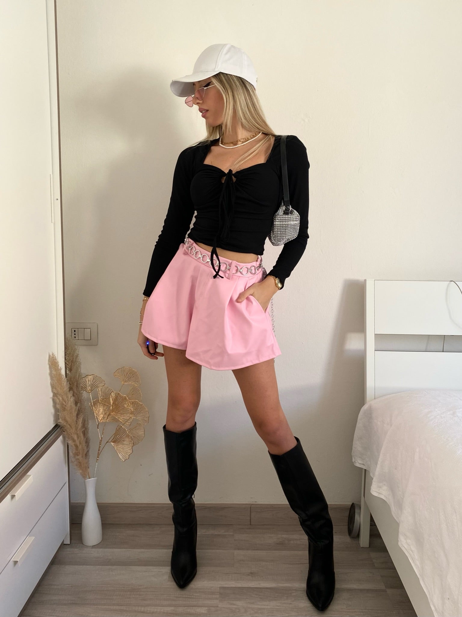 Short in ecopelle rosa - R.a. Boutique 