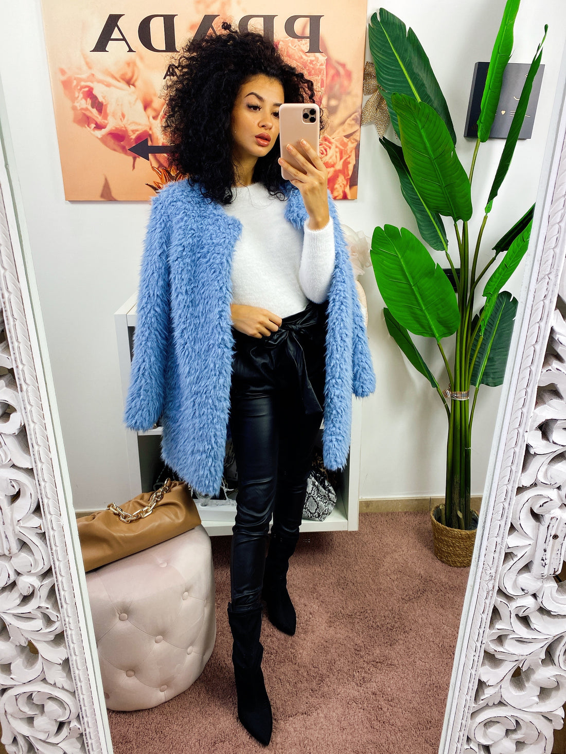 Cappotto con pelo - R.a. Boutique 