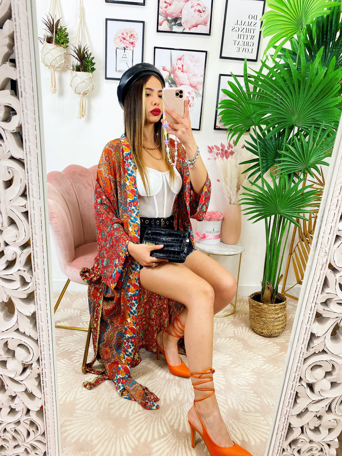 Kimono in seta etnico base Rossa con fiori - R.a. Boutique 