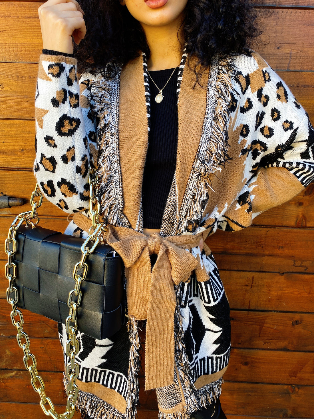 Cardigan camel con frange e cinta - R.a. Boutique 