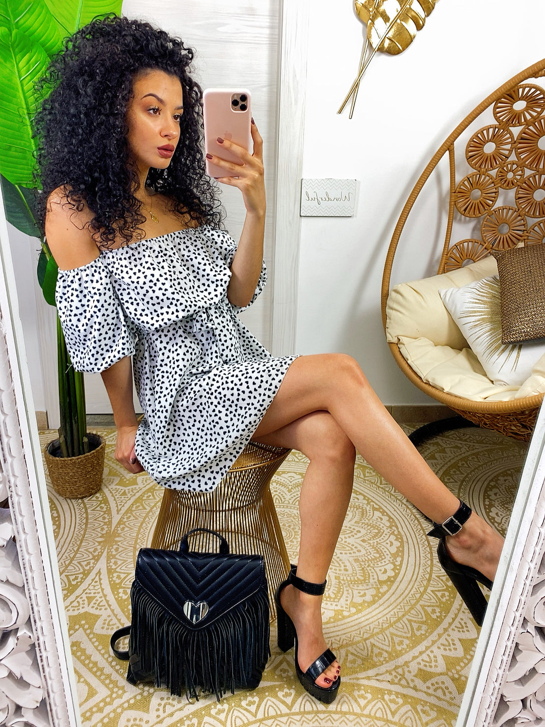 Zaino in eco-pelle con frange e cuore - R.a. Boutique 