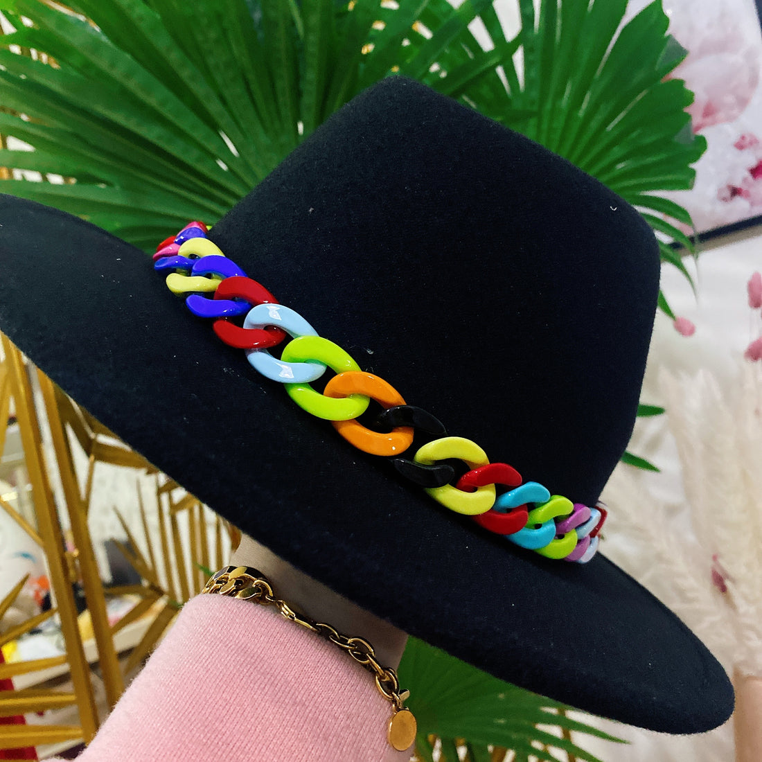 Cappello Nero catena multicolor - R.a. Boutique 