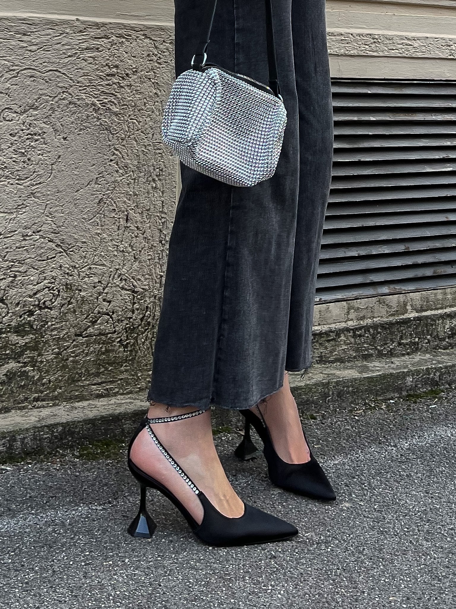 Sandali con strass nero - R.a. Boutique 