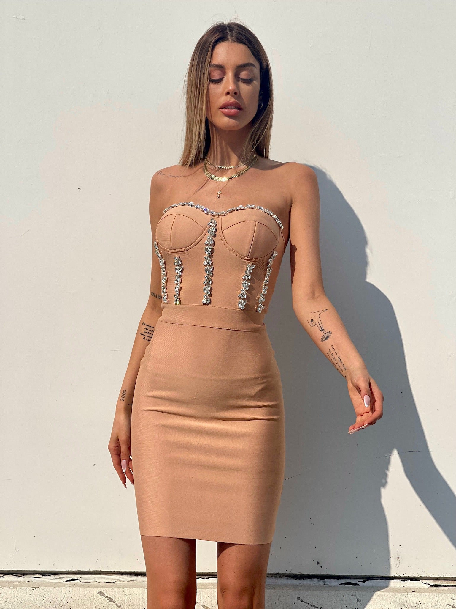 Abito bustier nude con strass - R.a. Boutique 