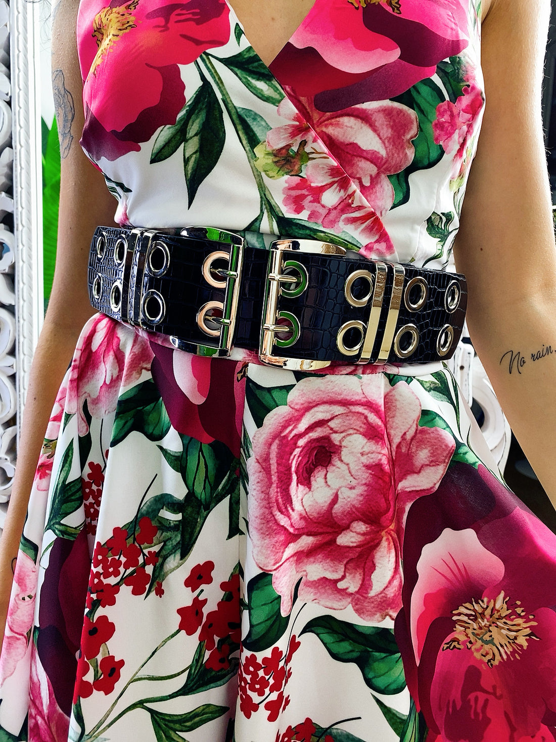 Cinturone con doppi occhielli coccodrillato - R.a. Boutique 